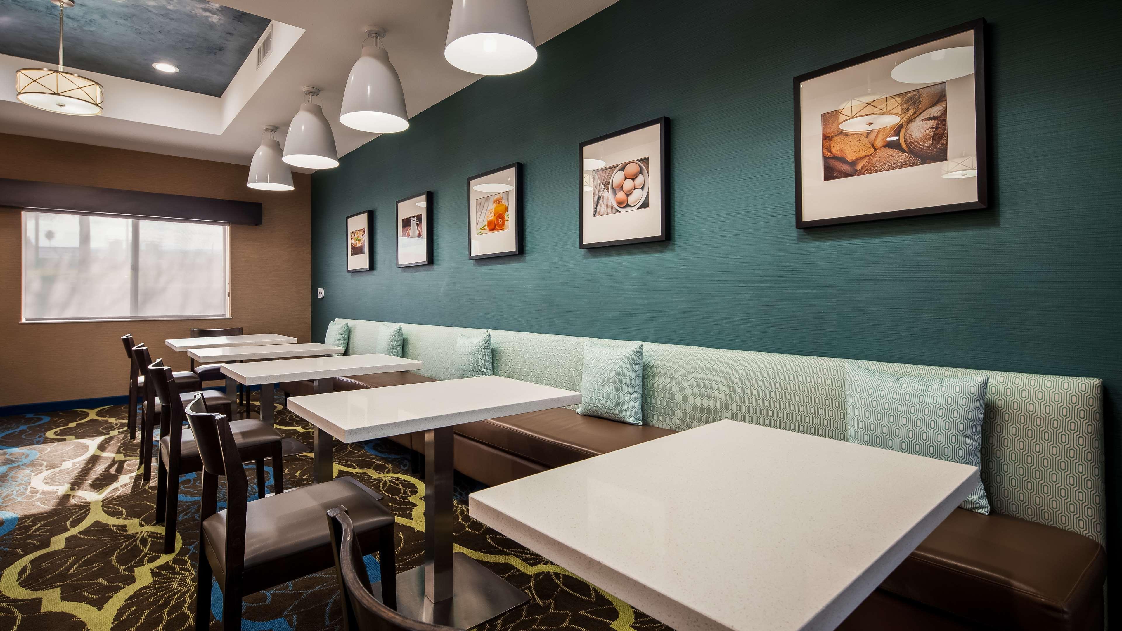 Best Western Plus Taft Inn Экстерьер фото
