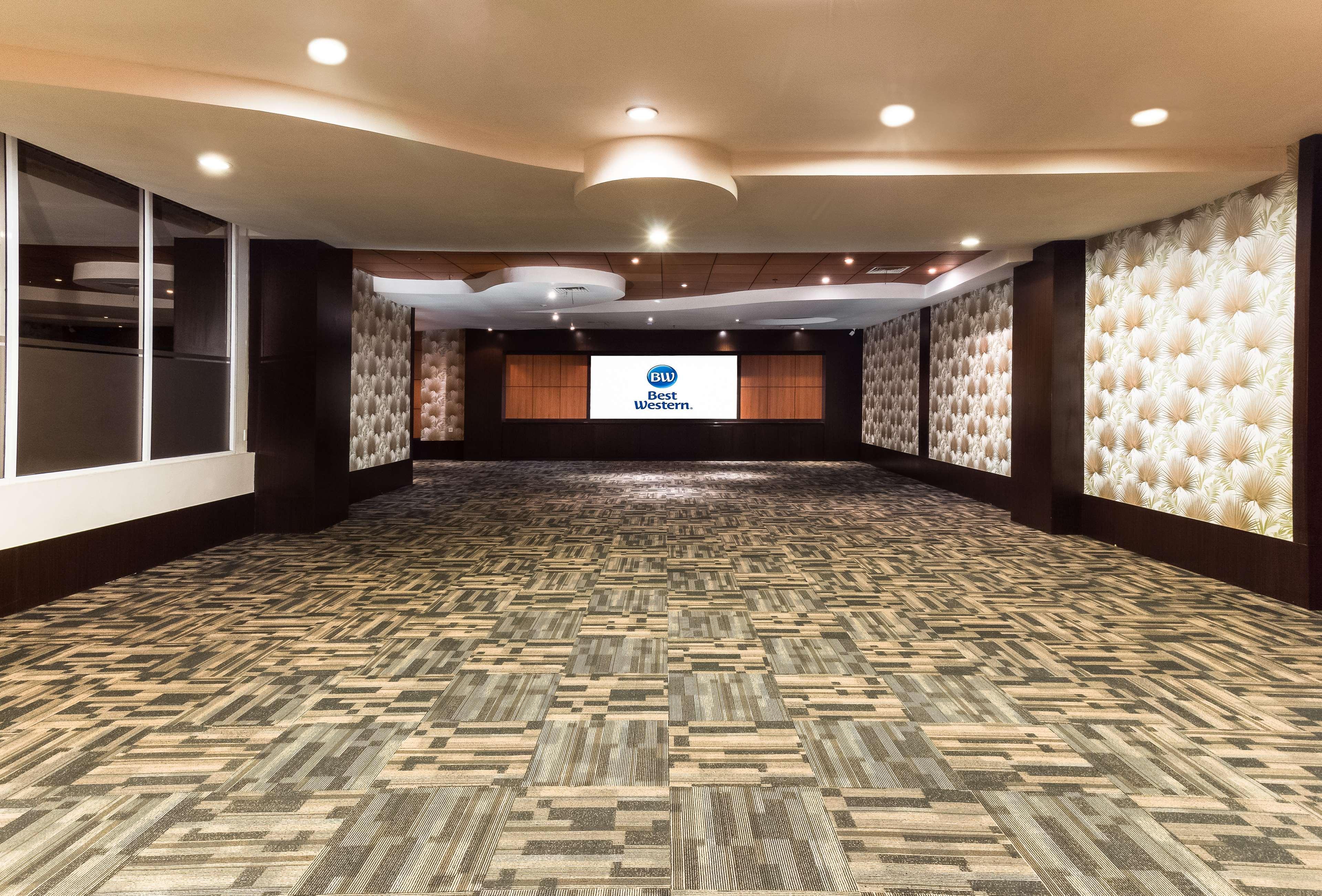 Best Western Plus Taft Inn Экстерьер фото