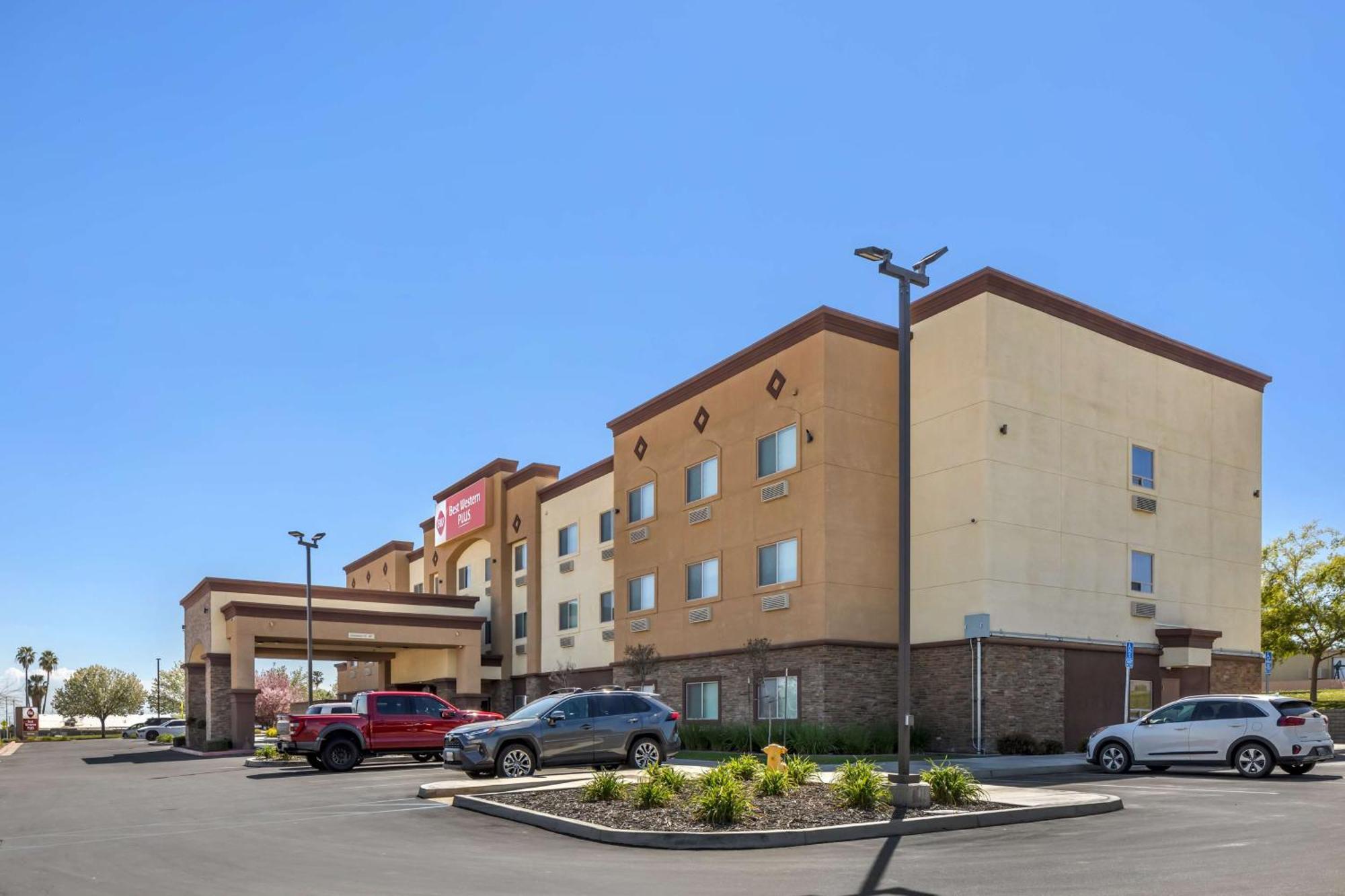Best Western Plus Taft Inn Экстерьер фото